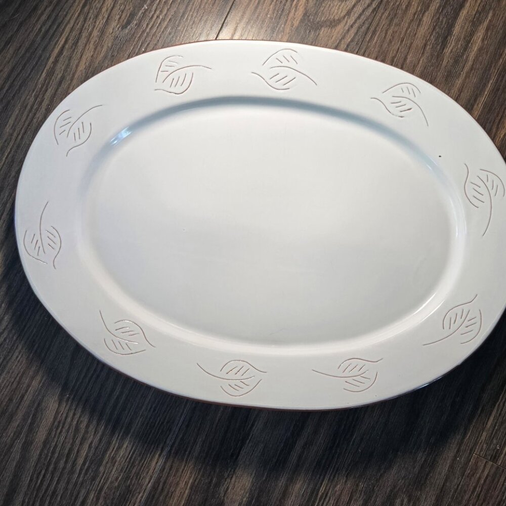 BAUM BROTHERS (Style Eyes) White Leaf Collection Large Oval Platter NWOT